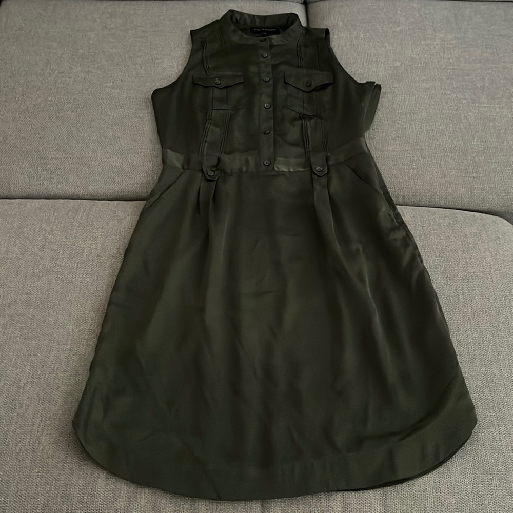 Banana Republic half buttoned dress